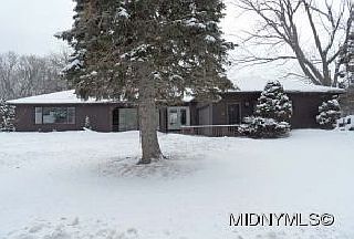 "L" Shape Ranch 