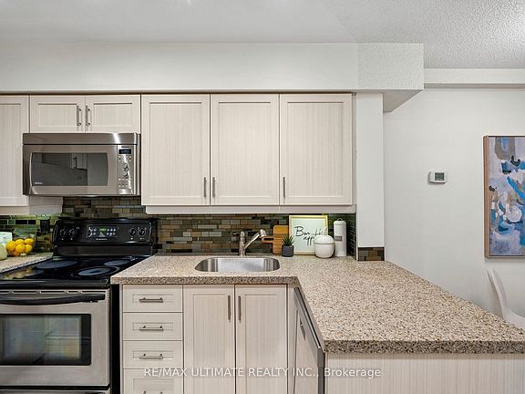4th image of 217 Saint George St #25