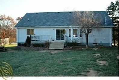 2nd image of 2480 Lea Ln