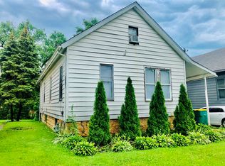 318 Willow Ave, Joliet, IL 60436