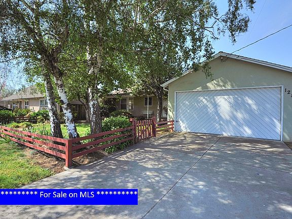 2nd image of 125 Cedar Ln