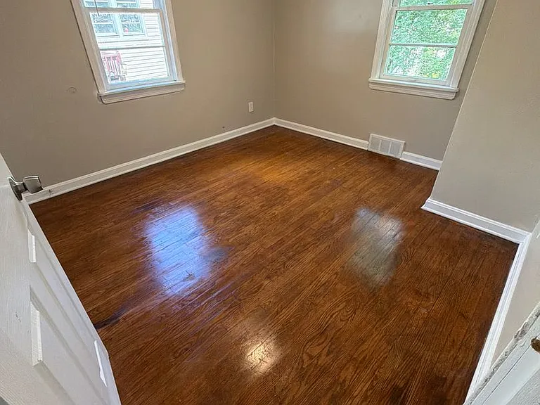 1862 Engelholm Ave — Photo 4