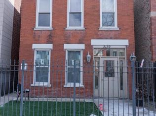 2137 W Huron St #2R, Chicago, IL 60612