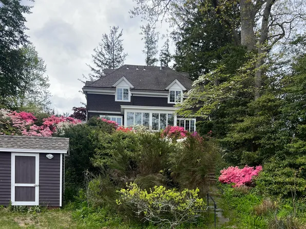 232 Ocean Avenue, Island Heights, NJ 08732