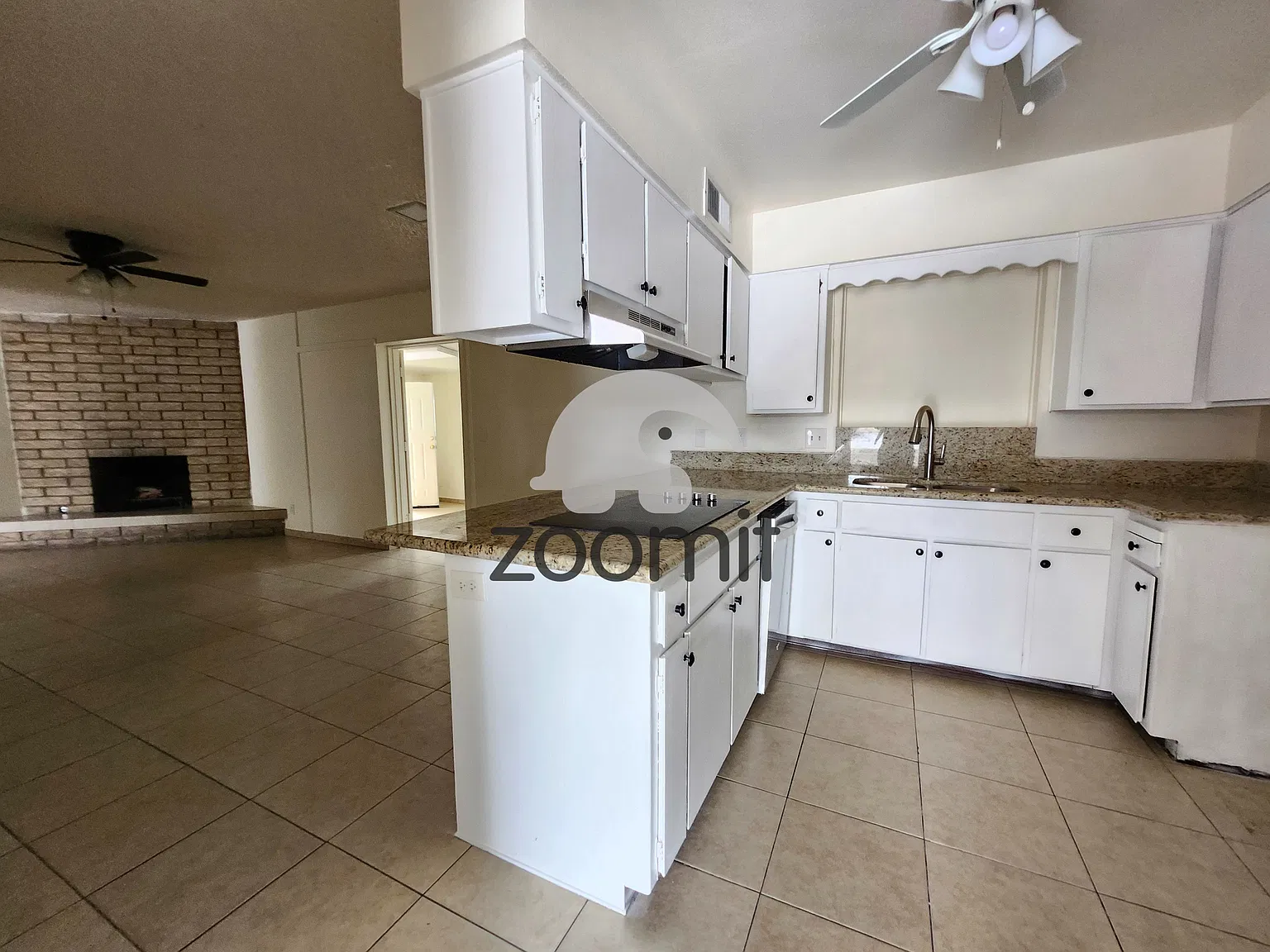 4 bed, 1855 sqft, $2,194 — Photo 4