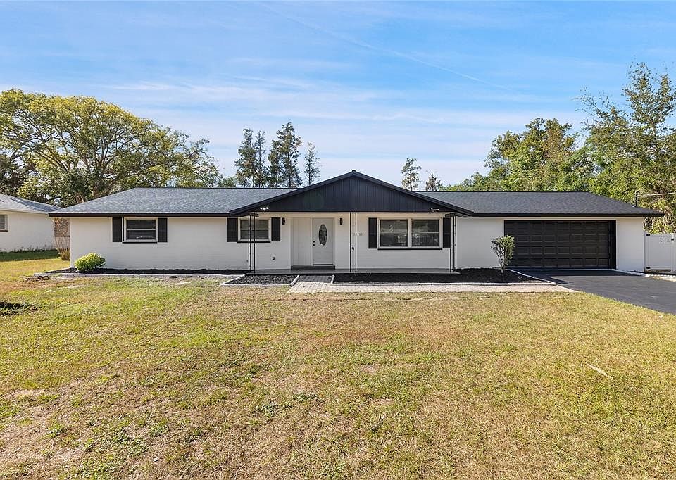 1st image of 12151 Victor Ln