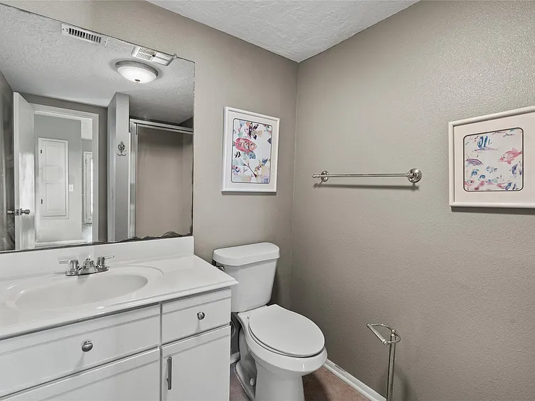 21812 Frio Dr — Photo 22