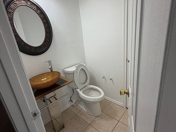 5th image of 2821 Mesa Valley Dr