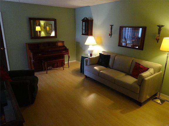 4th image of 2676 Clovermere Ct