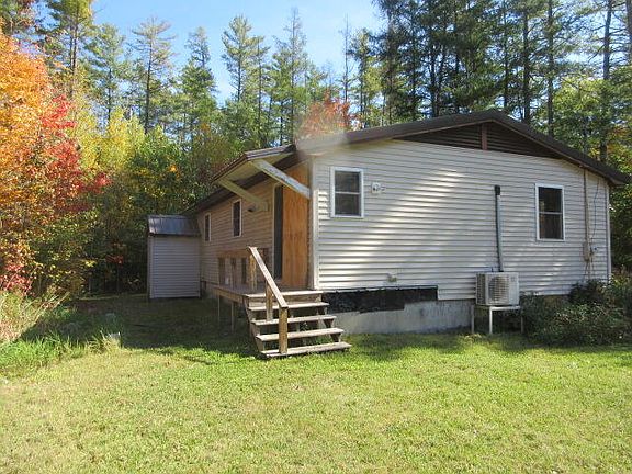 4th image of 247 River Road