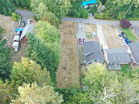 3rd image of 6325 NE Pear Street