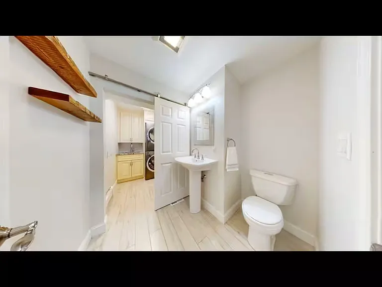 346 Norfolk St — Photo 11