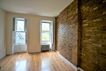 Rented by Best Apartments North Inc