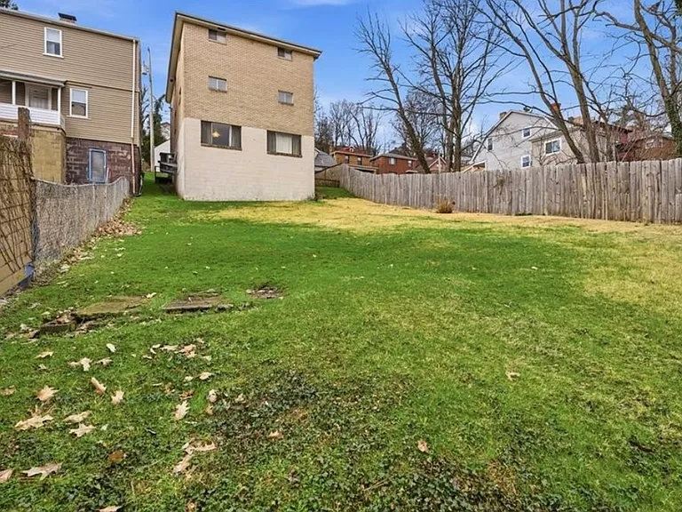 226 Frankfort Ave — Photo 30
