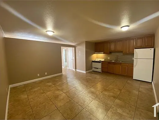 305 N 10th St #31 — Photo 2