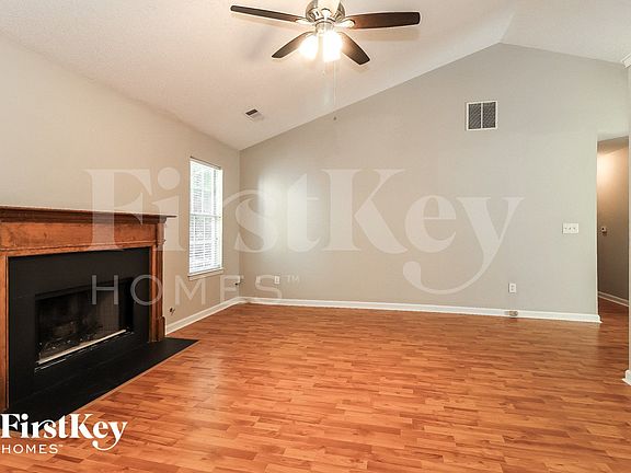 3rd image of 101 Settlers Ridge Ln