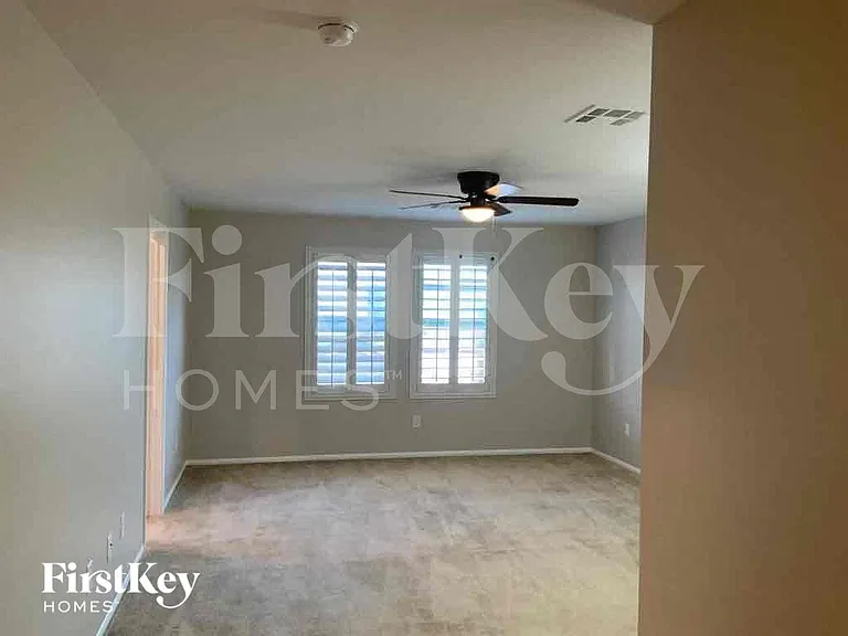 11060 Camden Bay St — Photo 15