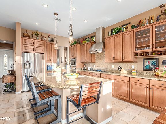 5th image of 42934 W CASTLE COVE Circle