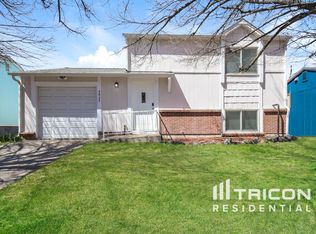 3921 S Pagosa St, Aurora, CO 80013