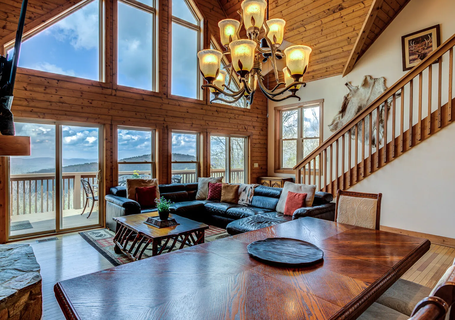 Spacious Mountain Retreat | Hot Tub & Game Room — Photo 1