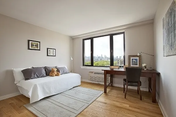 Sold by MNS | media 1