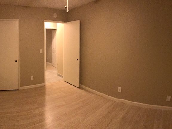 5th image of 1339 E Avenue J4