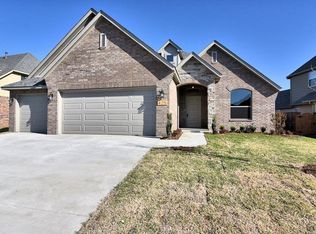 425 W 127th Pl S, Jenks, OK 74037