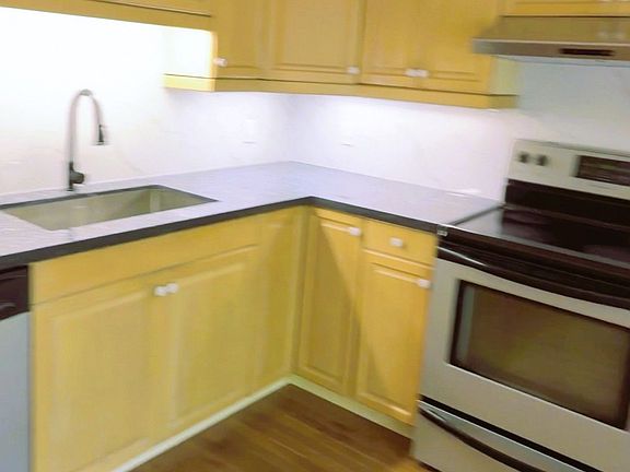 4th image of 86 Morrison Ave #A