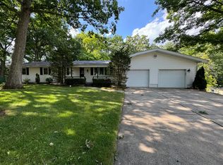 12210 Hendricks Ct, Crown Point, IN 46307