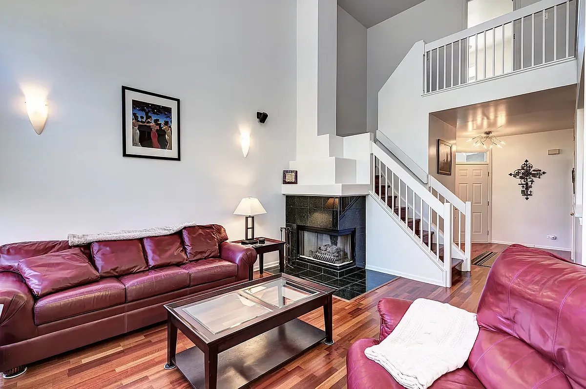 Building Photo - 561 Springwood Ct