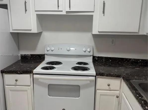 3600 NW 21st St APT 101, Fort Lauderdale, FL 33311