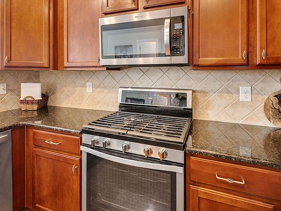 4th image of 9312 Wooden Rd