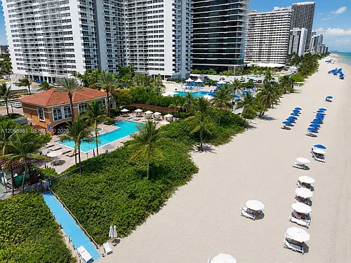 2069 S Ocean Dr #Townhouse 18 Photo 1