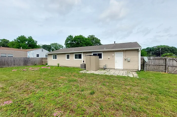 329 Bernice Pl — Photo 20