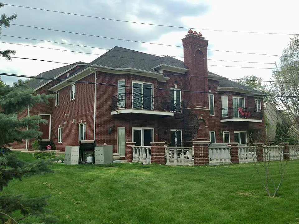 58 Kalhaven Rd photo 1