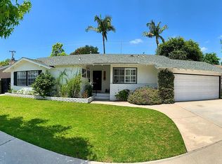 2383 College Dr, Costa Mesa, CA 92626