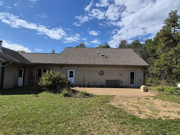 4th image of N10440 Timber Ln