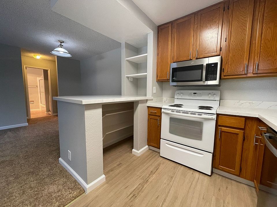1st image of 1055 N Capitol Ave APT 46