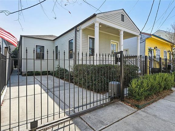 2nd image of 2308 Annunciation St