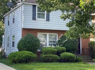 20170 Ardwell Dr, Euclid, OH 44123