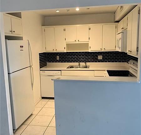3rd image of 2017 NW 46th Ave #409A