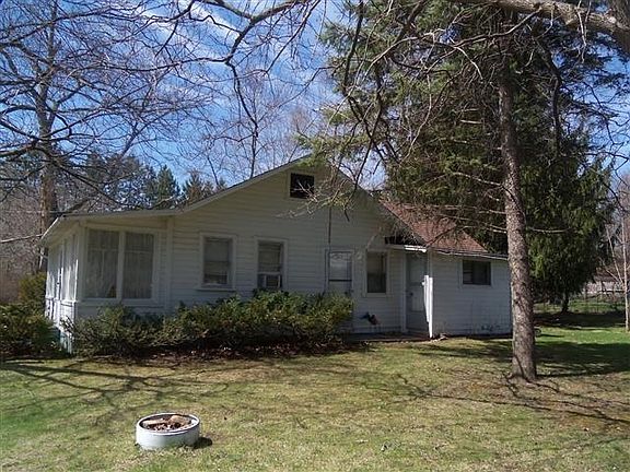 4th image of W3830 Alder Dr