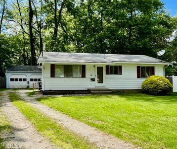 201 Valleyview Dr, Kent, OH, 44240