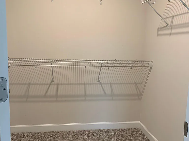 5270 Brailey Cir — Photo 32