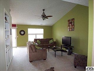 3rd image of 232 Spurgeon Dr