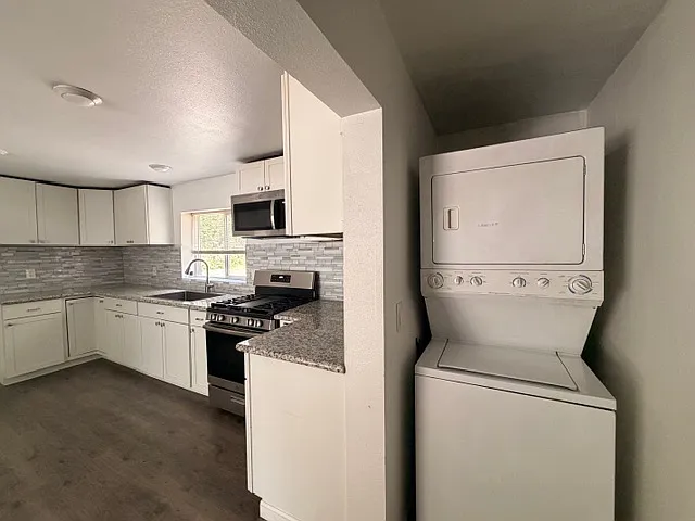 9387 Quercus Ln — Photo 5