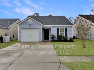 351 Salkahatchie St, Summerville, SC 29485