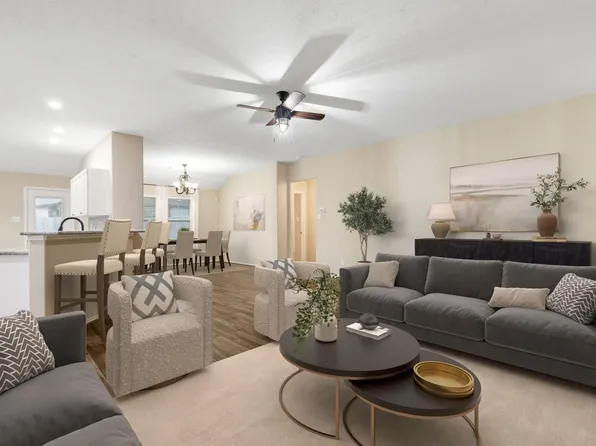 26 S Vesper Bend Cir, Spring, TX 77382