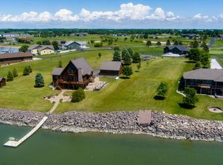 180 Northbay Dr, Arlington, SD 57212