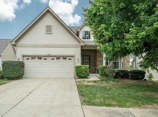1629 Prospect Village Dr, Lake Saint Louis, MO 63367